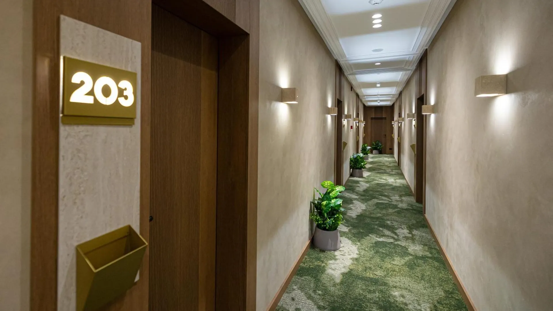 Sazani Hotel Vlorë 4*,  Αλβανία