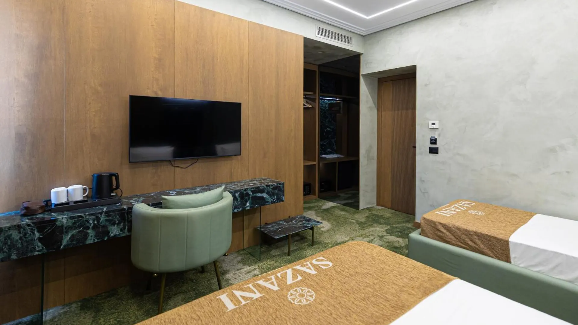 Sazani Hotel Vlorë 4*,  Αλβανία