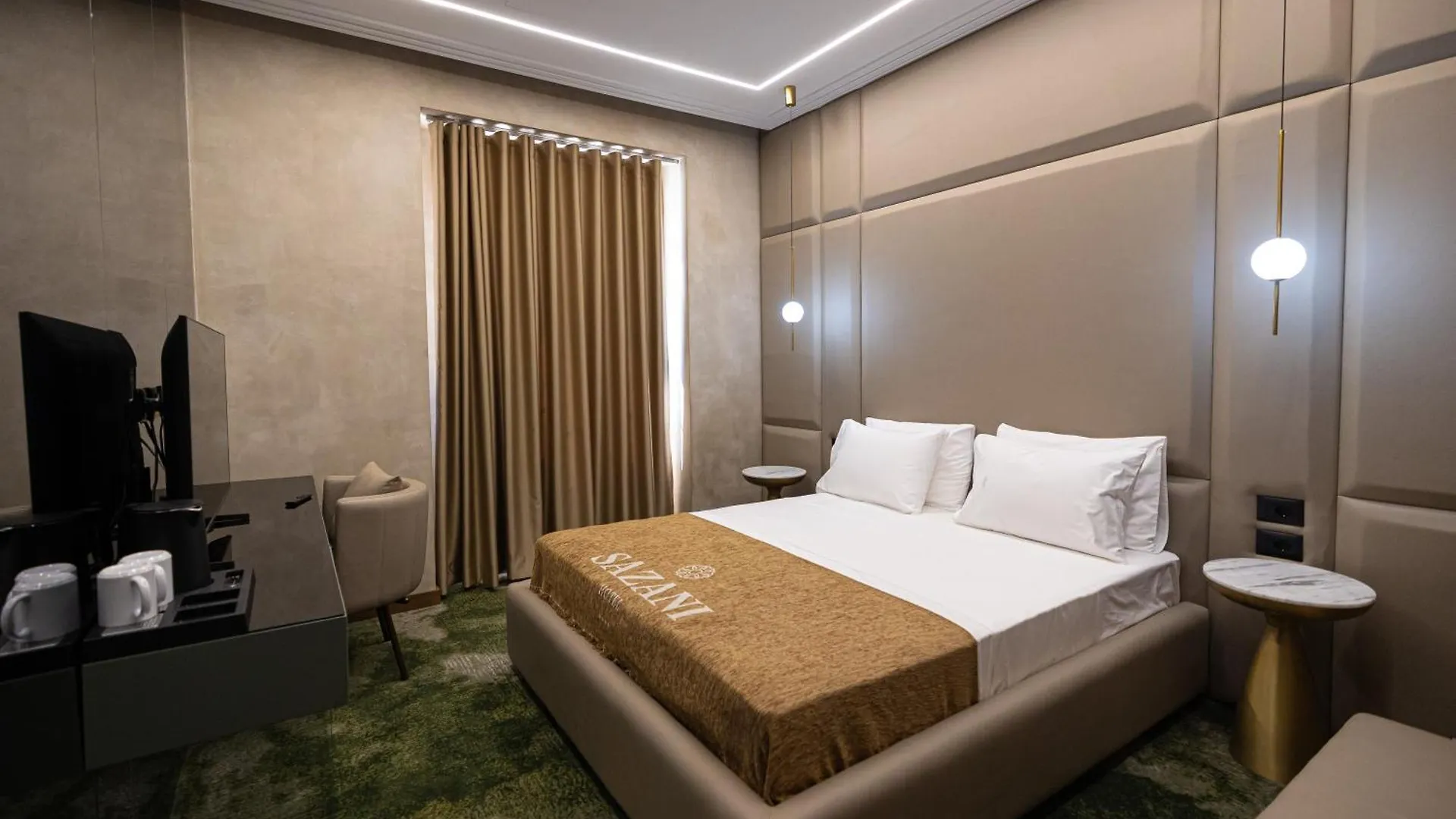 Sazani Hotel Vlorë