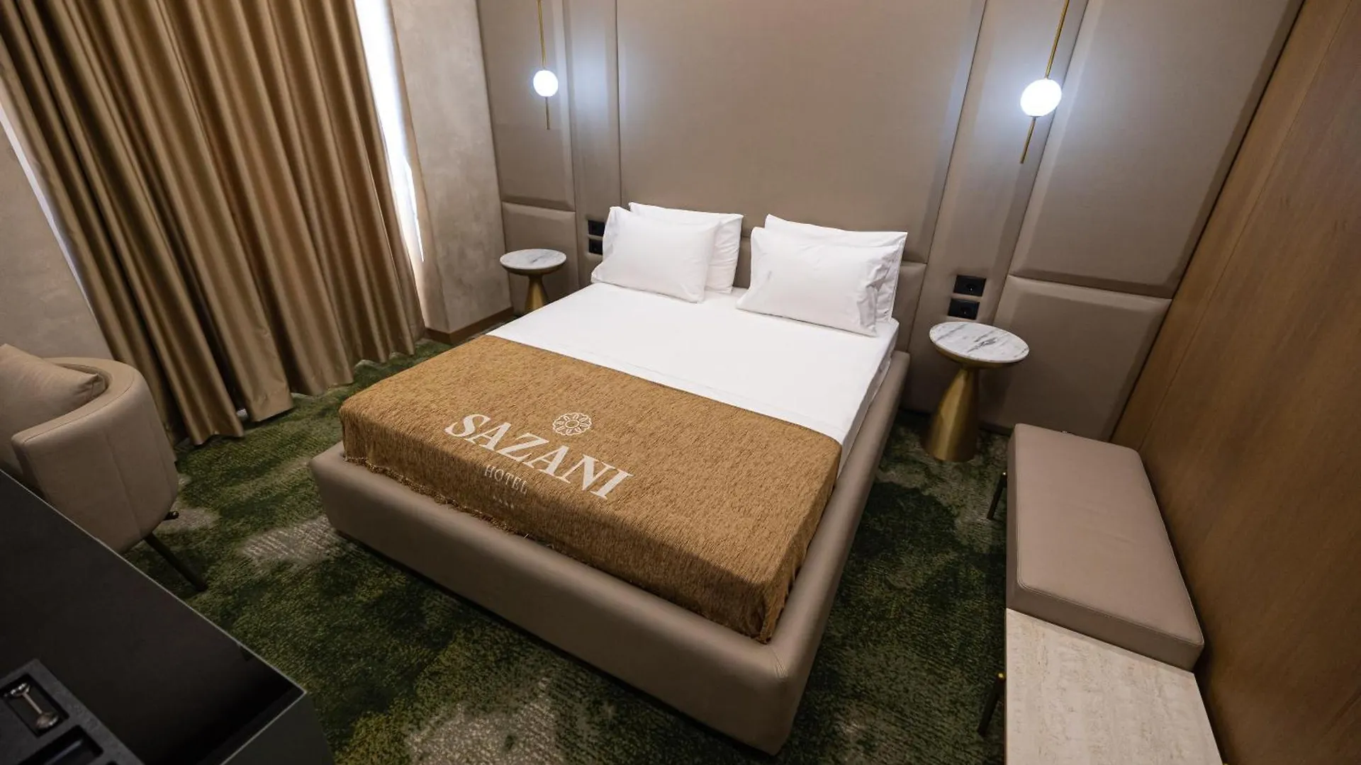 Sazani Hotel Vlorë
