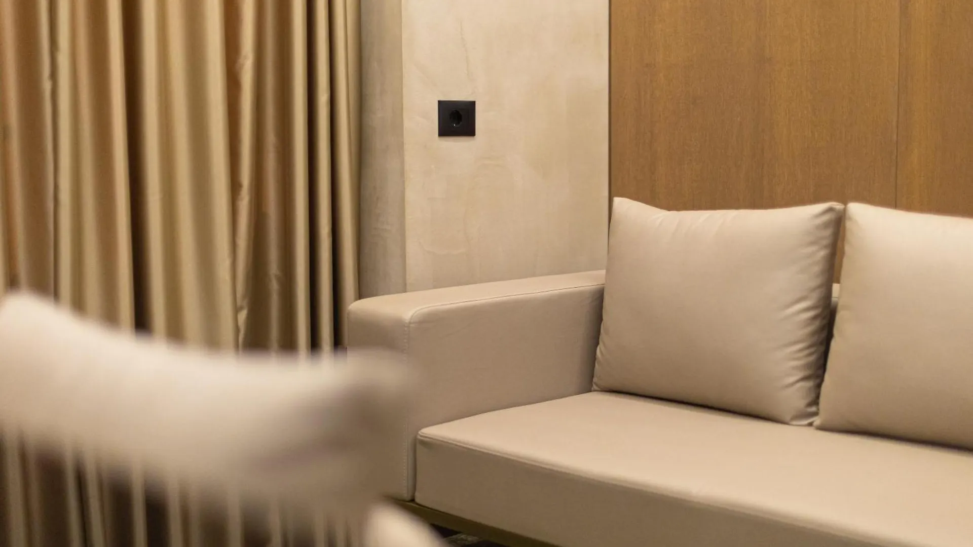 ****  Sazani Hotel Vlorë Αλβανία